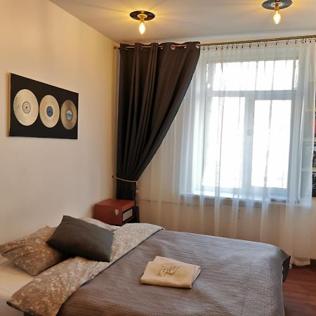 Music Studio Apartment Klaipėda Buitenkant foto